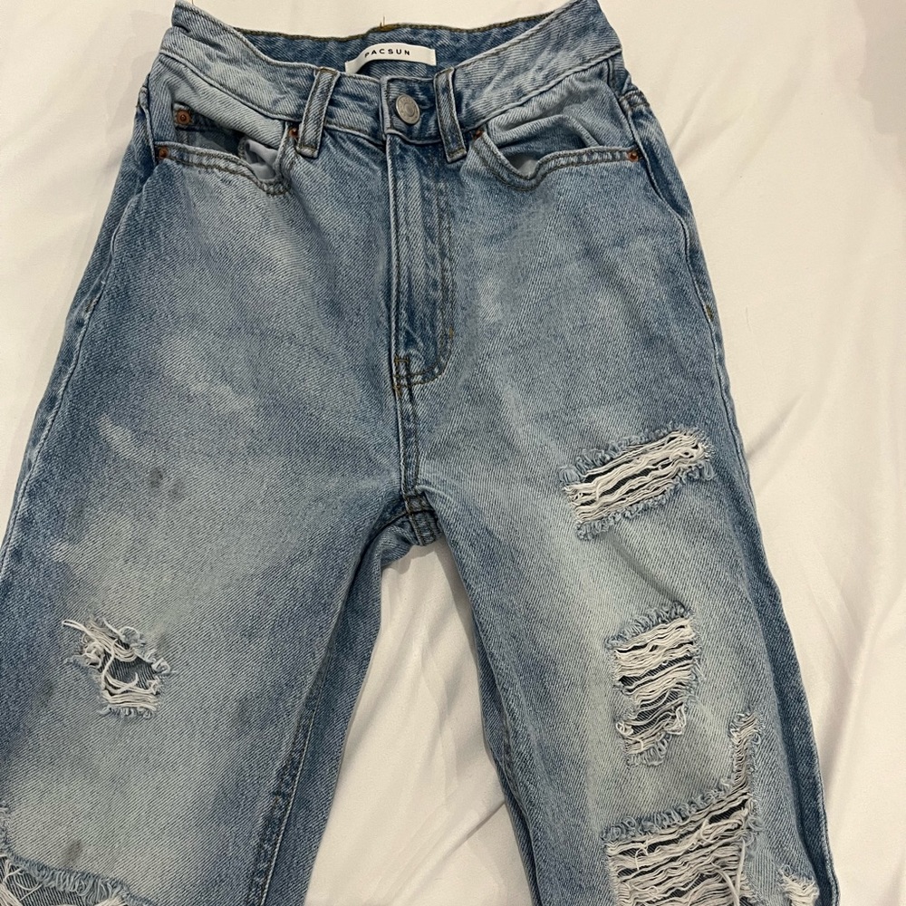 pacsun ripped boyfriend jeans